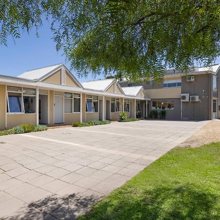 Moody'S Motel Blairgowrie Buitenkant foto